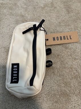 NOBULL Cream and Black Belt Bag